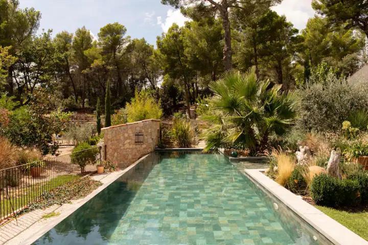 L'Autre Perle, Balneo En Supplement, Le Clos Des Perles Tourtour Exterior photo