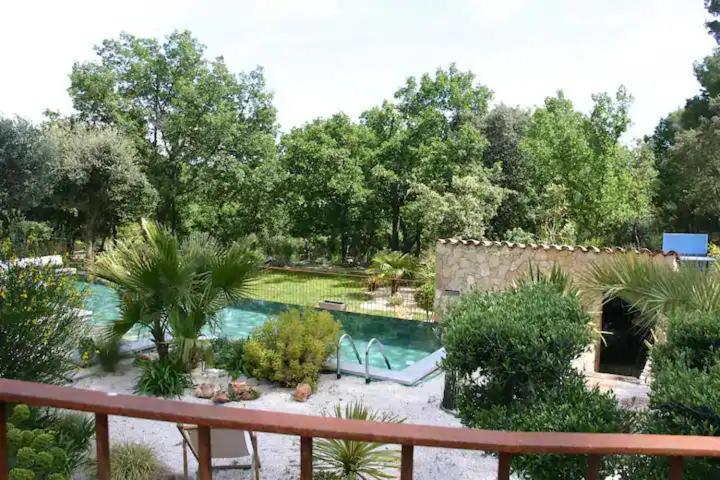 L'Autre Perle, Balneo En Supplement, Le Clos Des Perles Tourtour Exterior photo