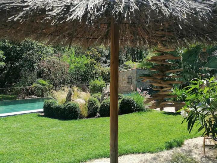 L'Autre Perle, Balneo En Supplement, Le Clos Des Perles Tourtour Exterior photo