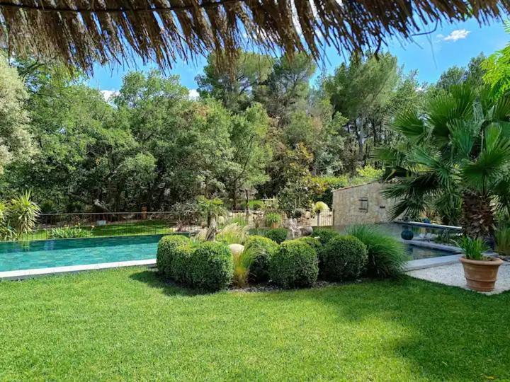 L'Autre Perle, Balneo En Supplement, Le Clos Des Perles Tourtour Exterior photo